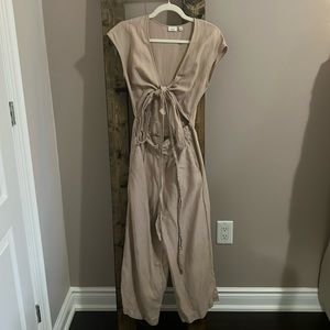 JUMPSUIT CUT OUT BEIGE